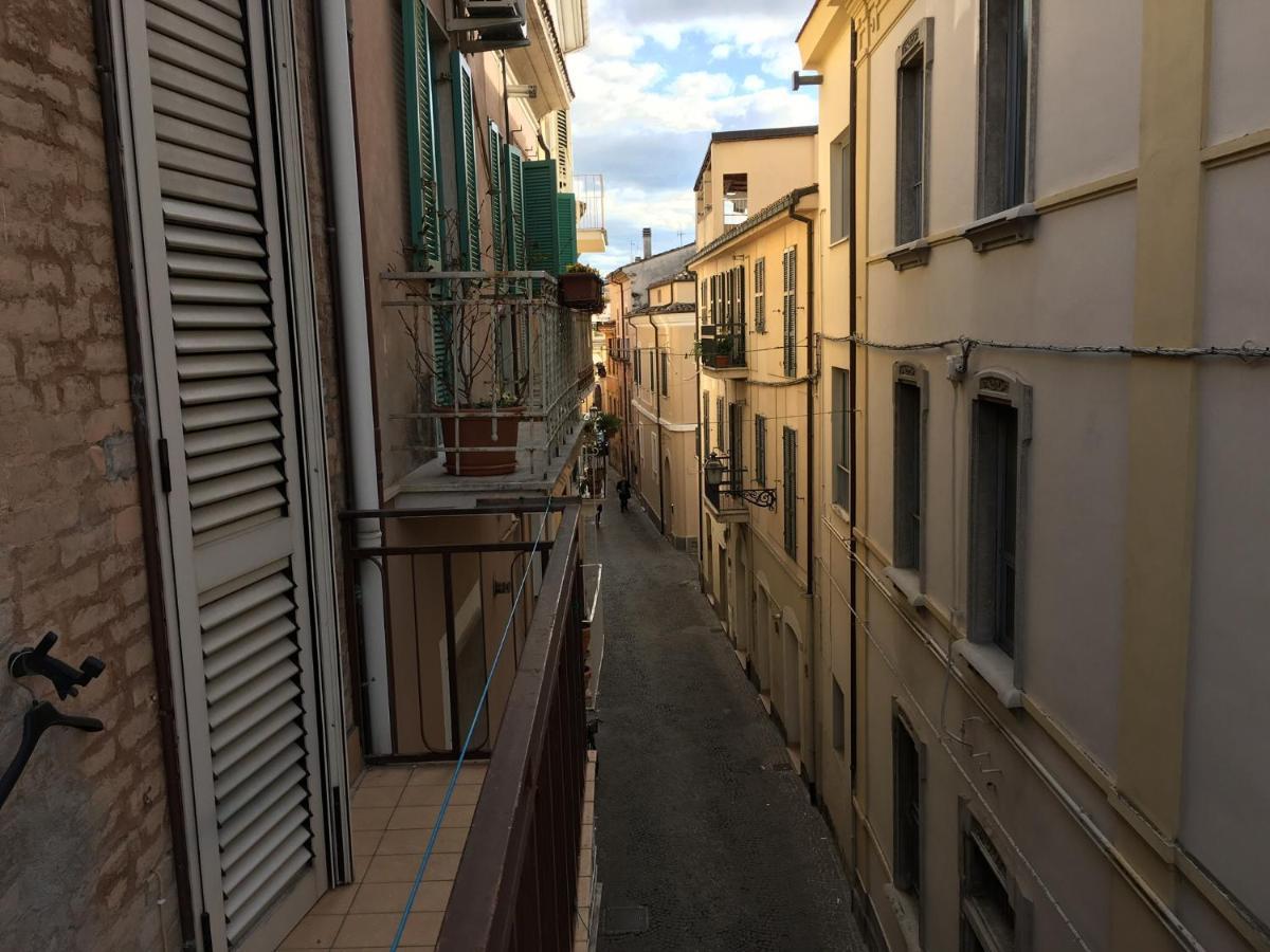 La Casetta Due Teramo Luaran gambar
