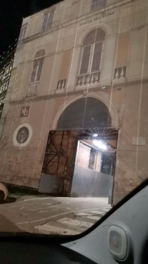 La Casetta Due Teramo Luaran gambar